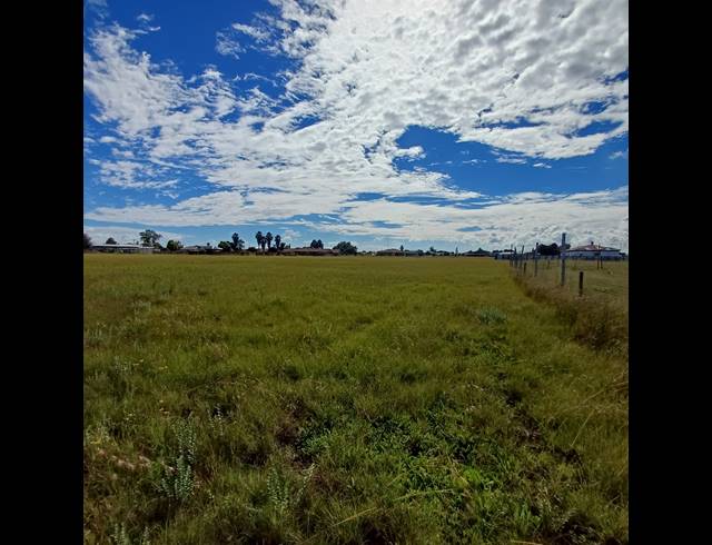 10,478M² VACANT LAND FOR SALE IN RIVERSDALE